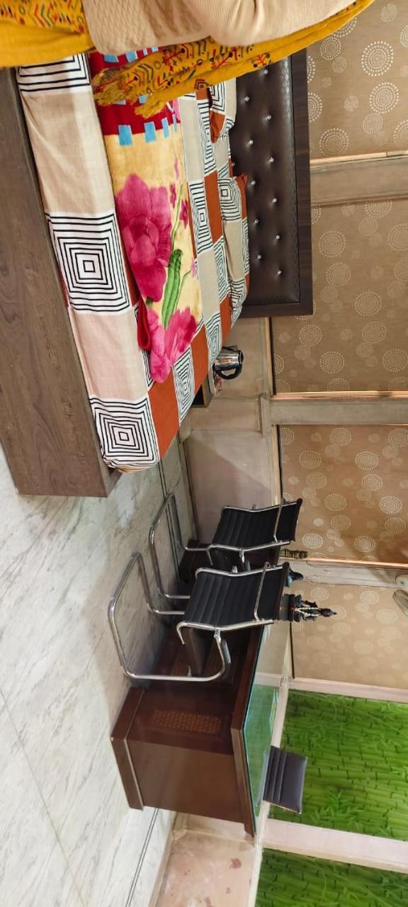 Hotel Triveni Darshan Prayagraj Esterno foto
